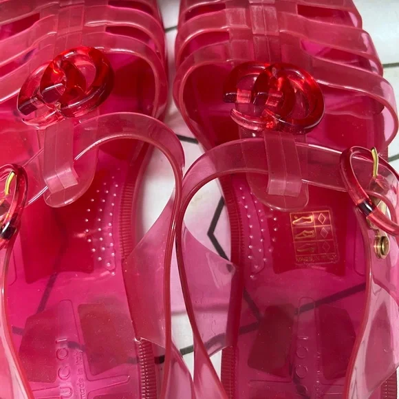Gucci GG beach sandals size 38 - Picture 3 of 4